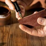 The Benefits of Using Zuschneidfelle in Leathercraft