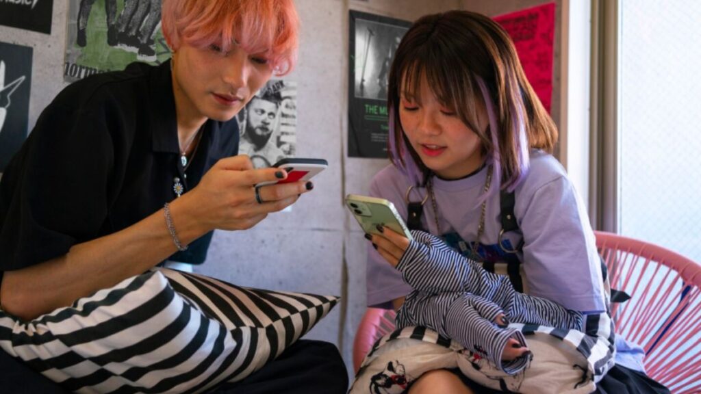 How PopCultureChat reddit Connects Fans Across Genres and Fandoms