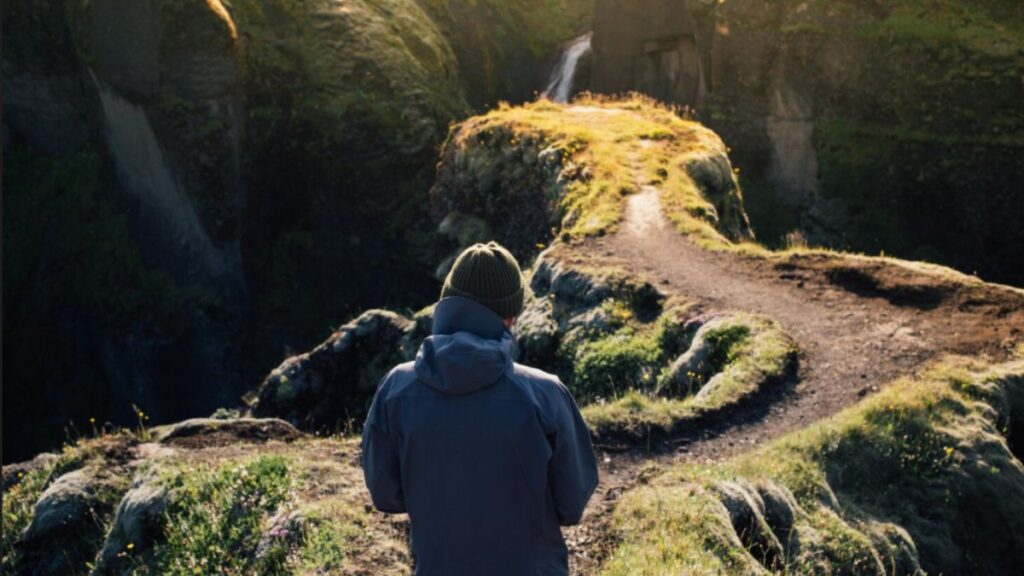 Why Solo ET is the Ultimate Path to Self-Discovery